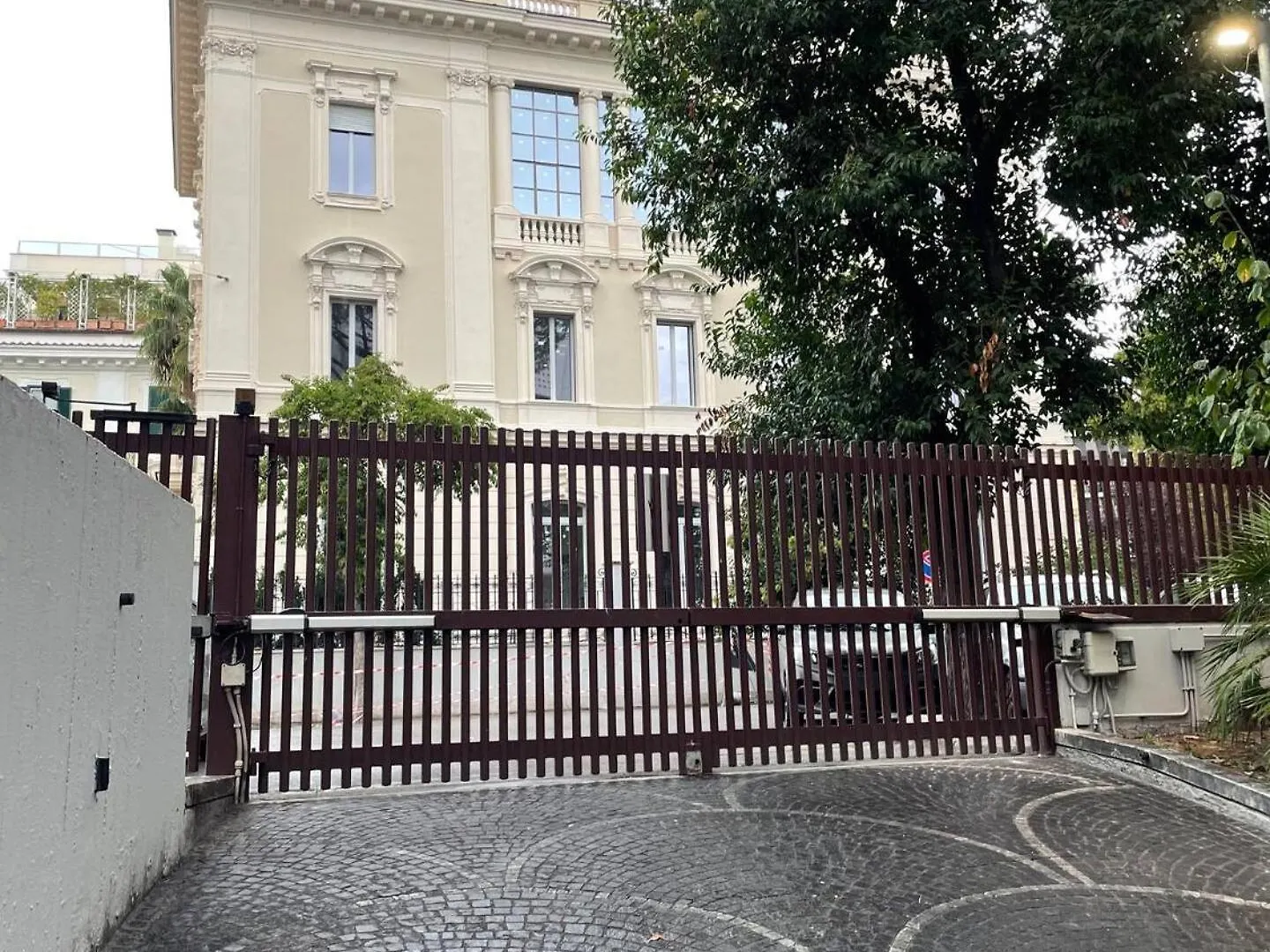 Skylife Tiber Luxury Penthouse Apartment Rome 0*,