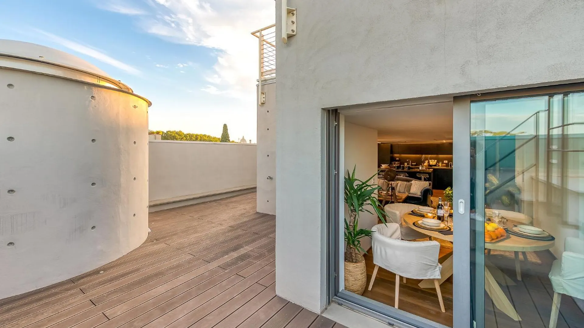 Skylife Tiber Luxury Penthouse Apartment Rome Italy